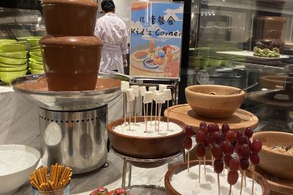 英德奥园希尔顿逸林度假酒店·OPUS 全日餐厅