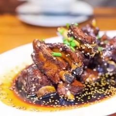 沈小姐书吧餐厅 User Photo