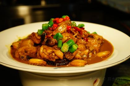 忆炊烟创意餐厅(人民路店)