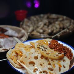 贰麻酒馆(金山斗酒场店) User Photo