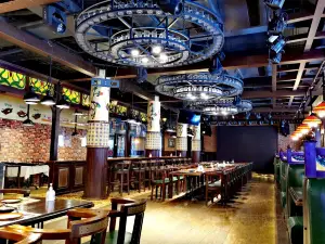 哈爾濱中央大街馬迭爾賓館（索菲亞教堂店）·馬迭爾西餐廳