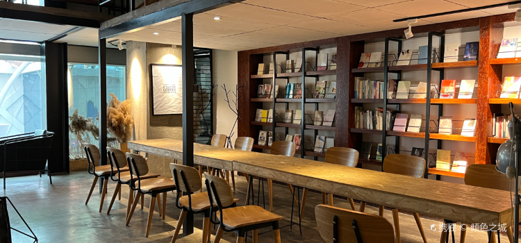 solos咖啡(新世纪店)