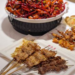 沪九哥·羊蝎子牛腩煲龙虾烧烤(大宁店) 여행 사진