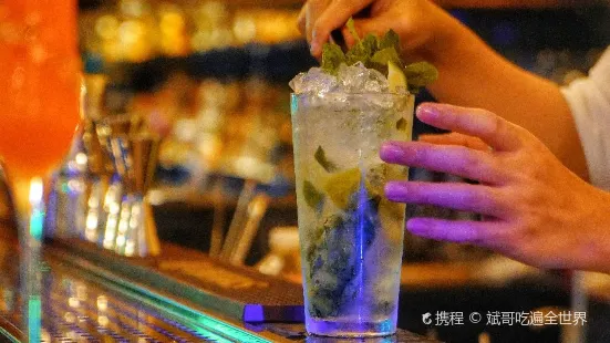 微微薰TIPSY HOUSE(海口美兰店)