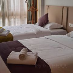 肇兴侗寨兰草昕·小桥流水书香璀璨酒店·开放自助餐厅 User Photo