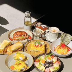 两点钟·烘焙·早午餐 Doppio'clock Bakery&Brunch(苏宁广场店) User Photo