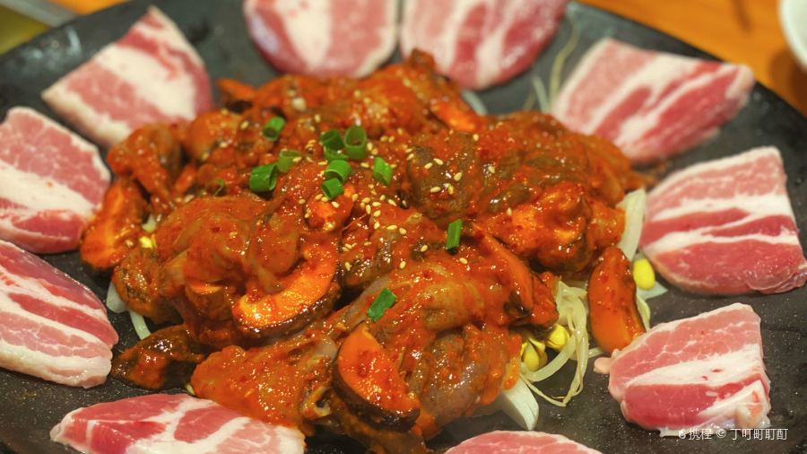 新章鱼韩料屋(山大店)