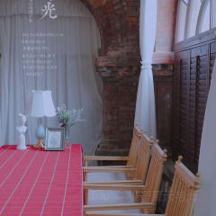 书里书外复合空间 User Photo