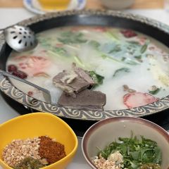 贡椒鱼野菌牦牛杂汤锅川菜(理塘店) User Photo