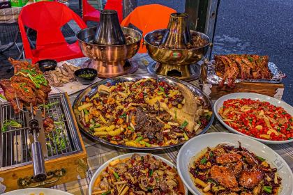 上品江湖菜(龙脊广场店)