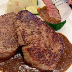 Dickens Restaurant 여행 사진