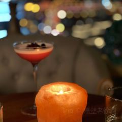 Blue whisky&cocktail User Photo