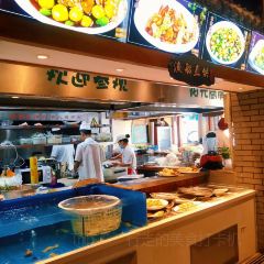 聚朋熬鱼泡饭·海鲜蒸饺·精品家常菜(河南路店) 여행 사진