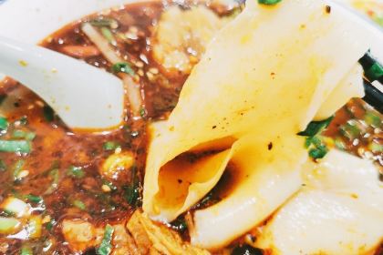 陈厚元牛肉面(台江万达店)