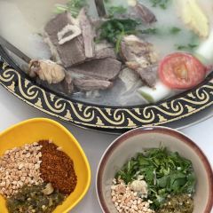 贡椒鱼野菌牦牛杂汤锅川菜(理塘店) User Photo