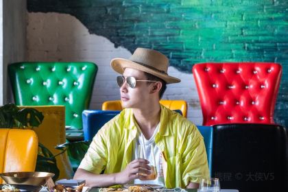 云朵姐姐·秘密花厨(临海店)