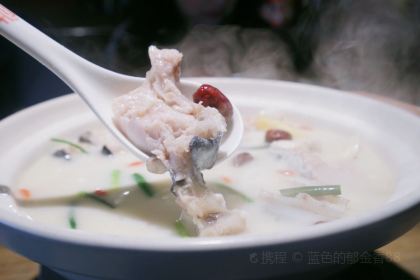 老阿爸江浙土菜館（花橋三新店）