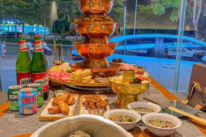 铜炉烧·铜锅涮肉火锅(茂名站前路店)