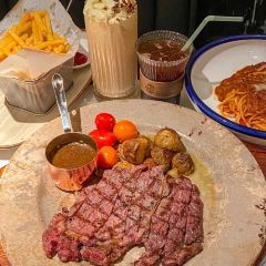 半秋山西餐厅(中原万达店) User Photo