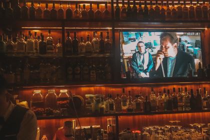 HERMIT WHISKY&COCKTAIL BAR