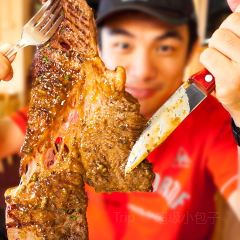 Moo Moo The Wine Bar + Grill User Photo