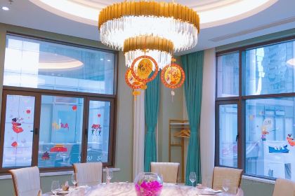 唔哩赞崇明私藏菜(凤阳路店)