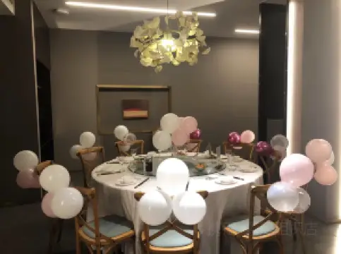 薄荷艺术餐厅(公园路店)