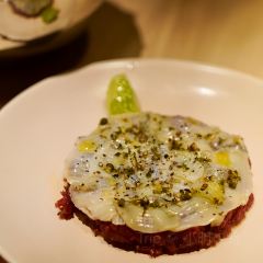 Neighborhood 여행 사진