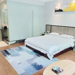 老萍巷·莲花血鸭(步行街店) User Photo