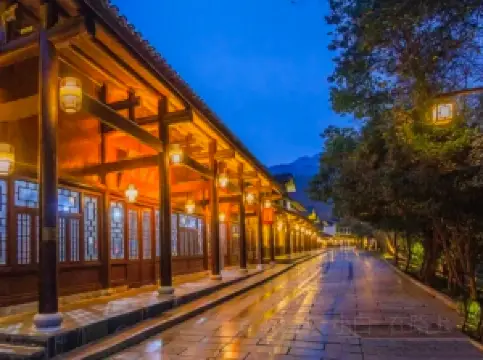 Attrazioni del Giro Notturno a Tonggu: le opzioni più popolari