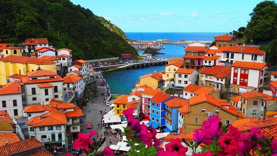 Cudillero