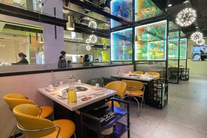 味之绝美蛙鱼头火锅(昭通一店)