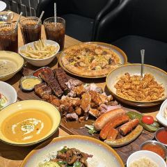 GebruWURST xiangchangxiongdi·deguoxiangchangpijiucanba (longhu u cheng) User Photo