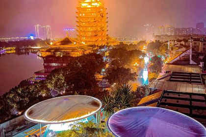 别样·东坡火锅(东坡湖广场店)