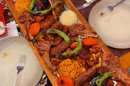 Tarihi Sultanahmet Koftecisi Selim Usta