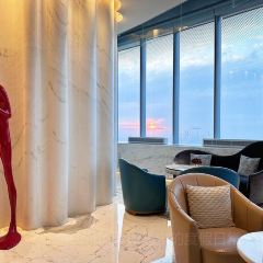 YI LOUNGE User Photo