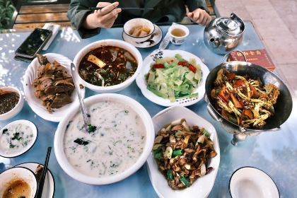 竹园马老二清真卤鸡店