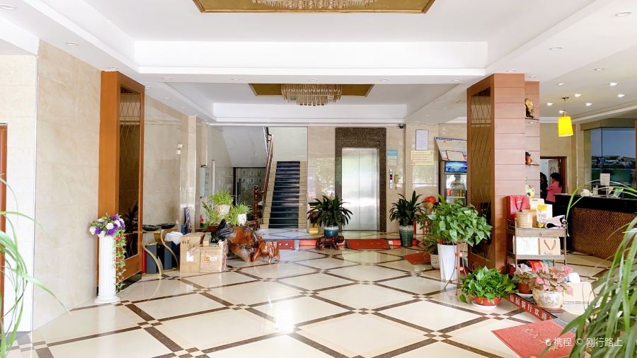 怡园餐厅(京棉路店)