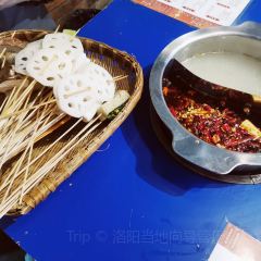 马路边边串串香(宝龙店) User Photo