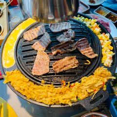 雷百万的烤肉店·东北特色烤肉(夹河街店) User Photo