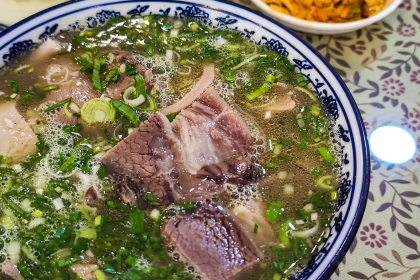 张家牛杂汤(昆仑南路店)