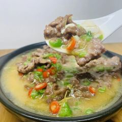 Jinhuashiliyinyuecanba User Photo