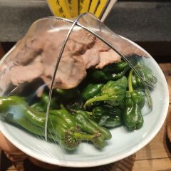 帅巴人舅母子腊蹄民俗村 User Photo