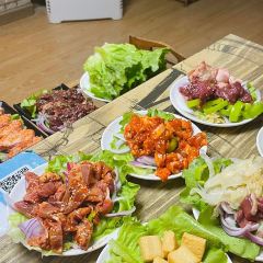 炙子传奇烤肉店.清真小院 User Photo