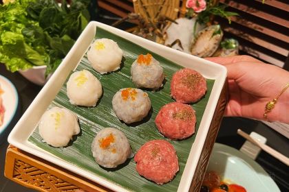 鲤酒翡萃·港式海鲜火锅