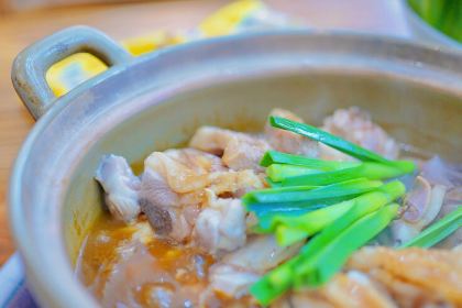 深夜食堂四季炭爐雞煲