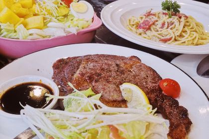 Luomazhilian (guanyaguangchang)