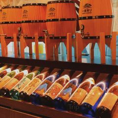 岩冶屋·炭火和牛烤肉(东二环泰禾广场店) User Photo