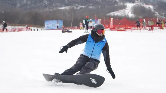 太白鰲山滑雪場