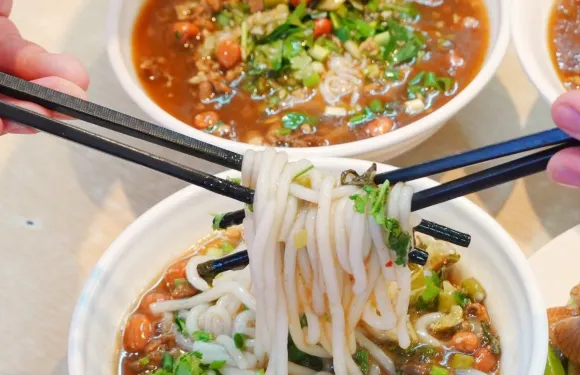 海南風味小吃·祥姐抱羅粉(第一市場店)